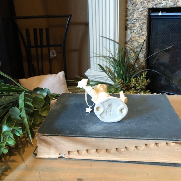 Dept 56 Snowbabies - "It's Snowing!" 1999 With Original Box  # 68821 - Picture 6 of 8